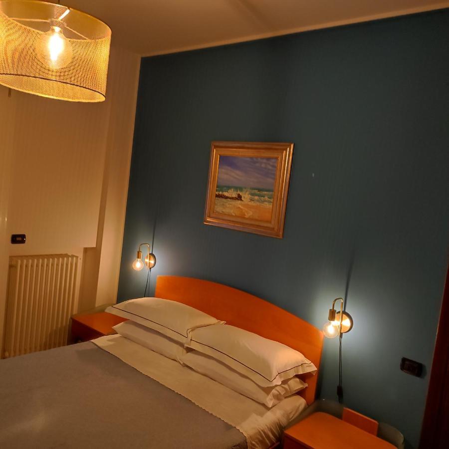 Tramonto In Baia Apartment Pesaro Exterior photo