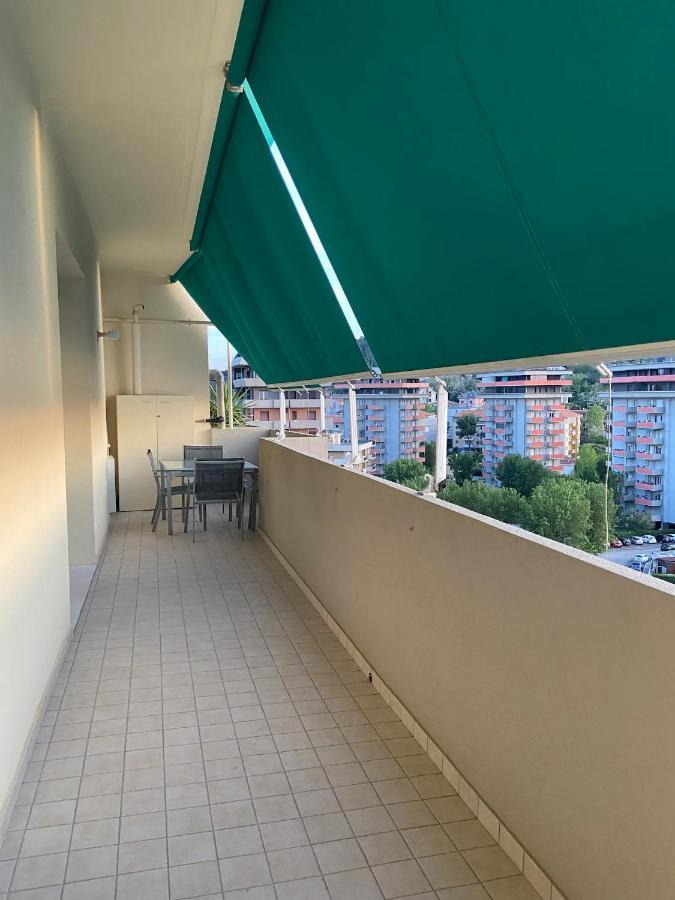 Tramonto In Baia Apartment Pesaro Exterior photo